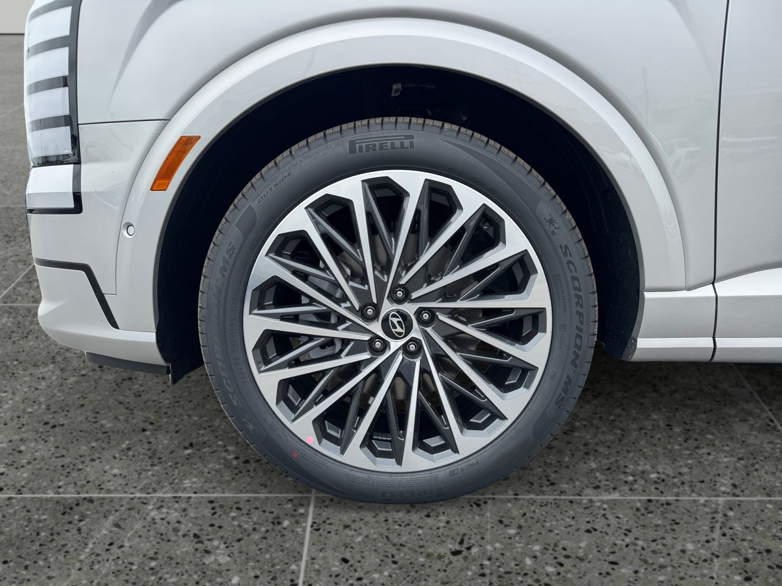 New 2026 Hyundai Palisade Calligraphy AWD/4WD image 14