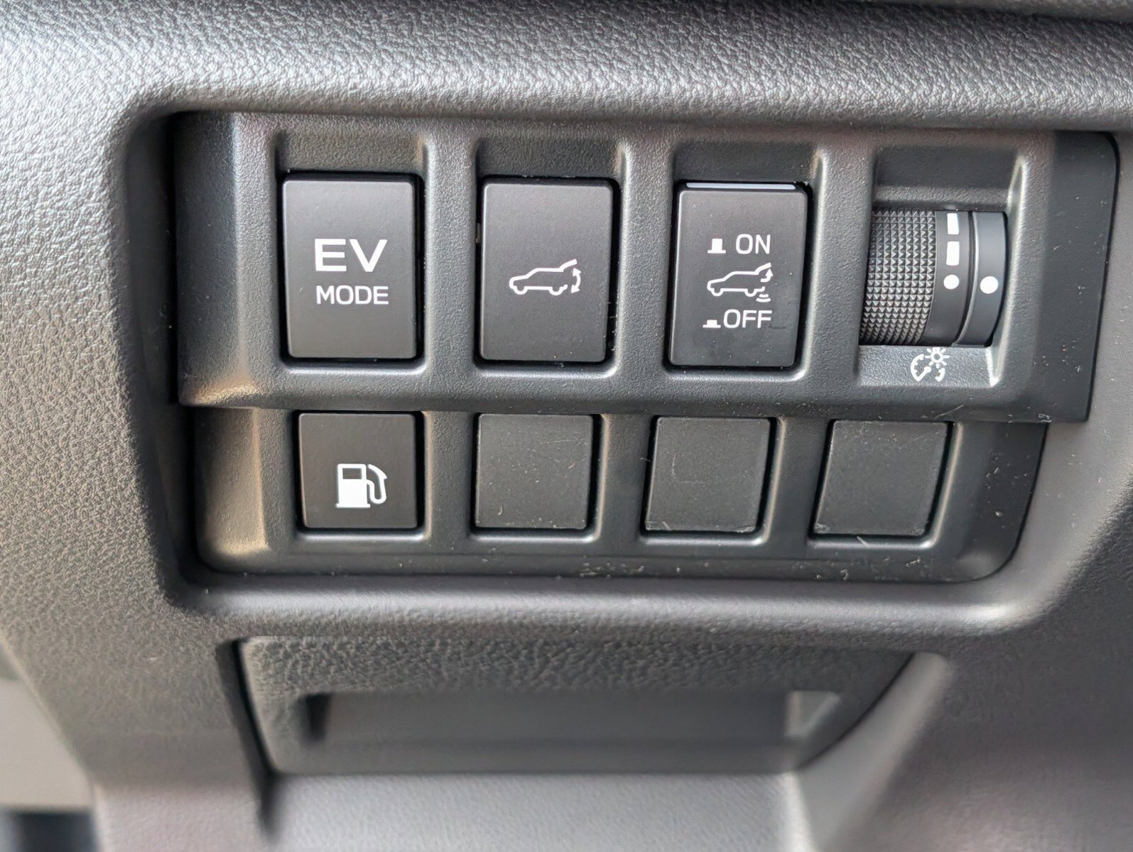 New 2026 Subaru Forester Touring AWD/4WD image 12