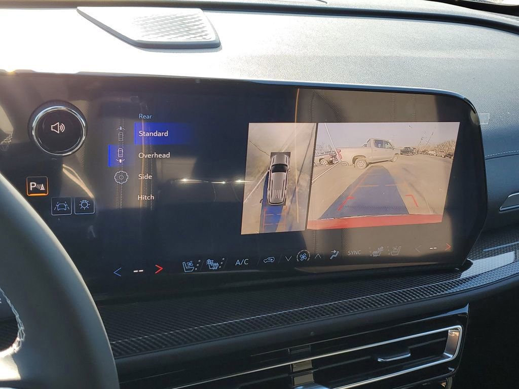 New 2026 Chevrolet Traverse High Country image 27