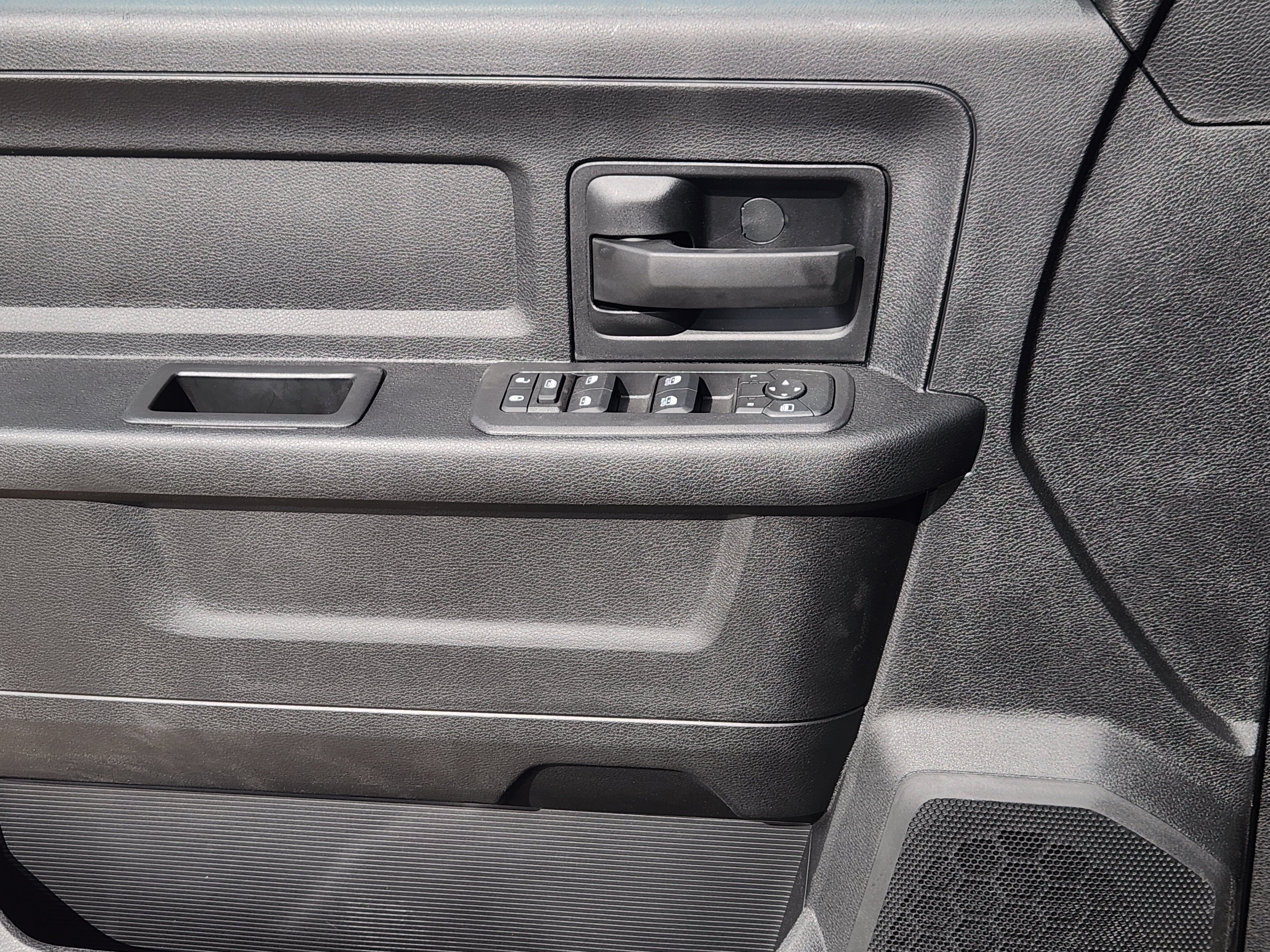 New 2026 RAM 3500 Tradesman AWD/4WD image 18