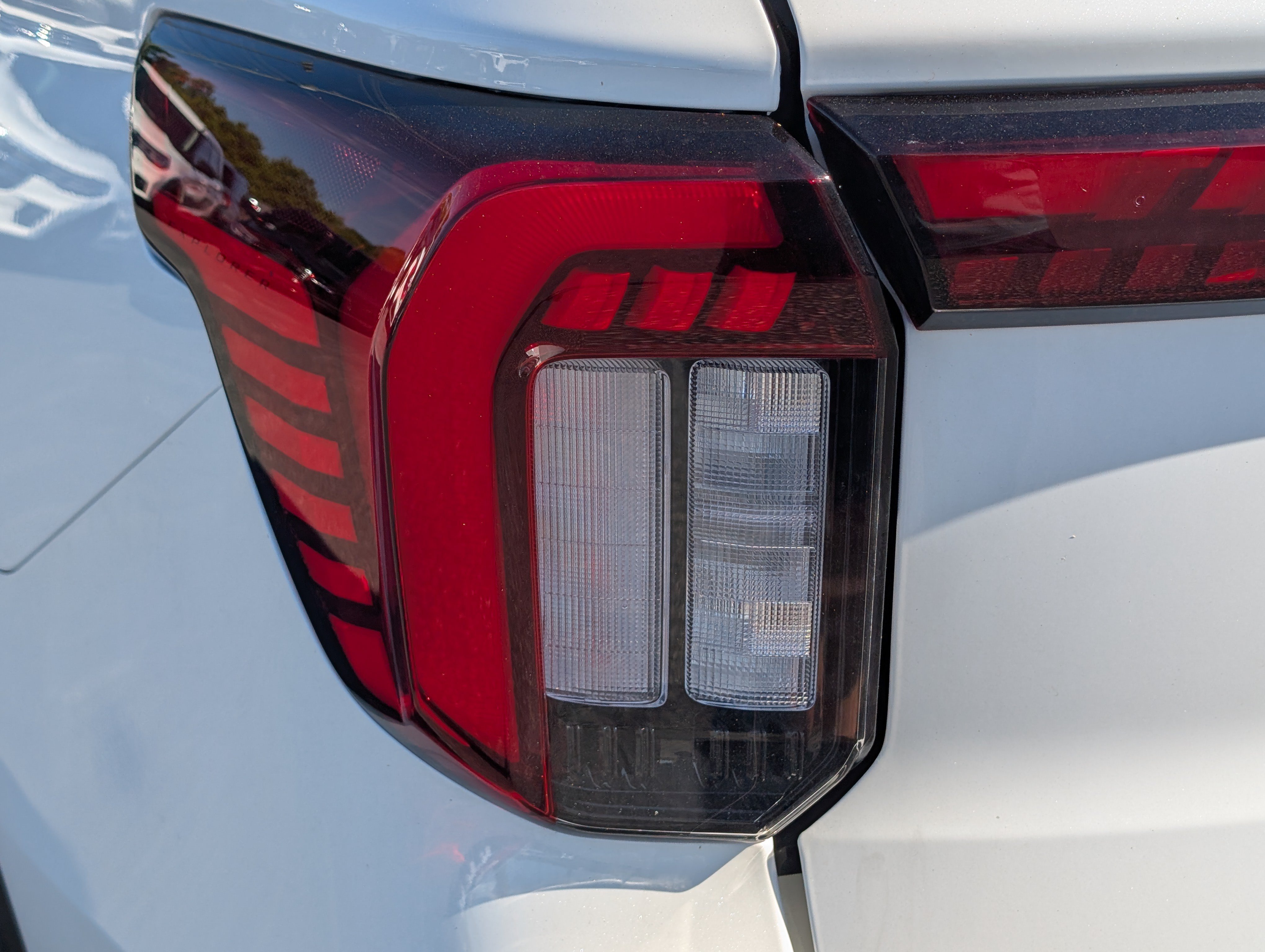 New 2026 Ford Explorer Active w/ Active Comfort Package AWD/4WD image 12