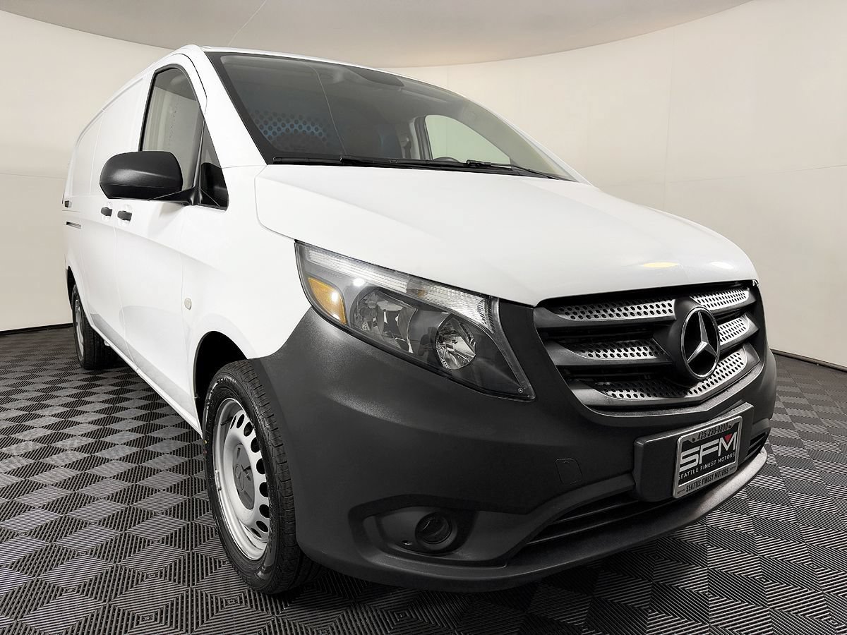 Used 2020 Mercedes-Benz Metris image 5