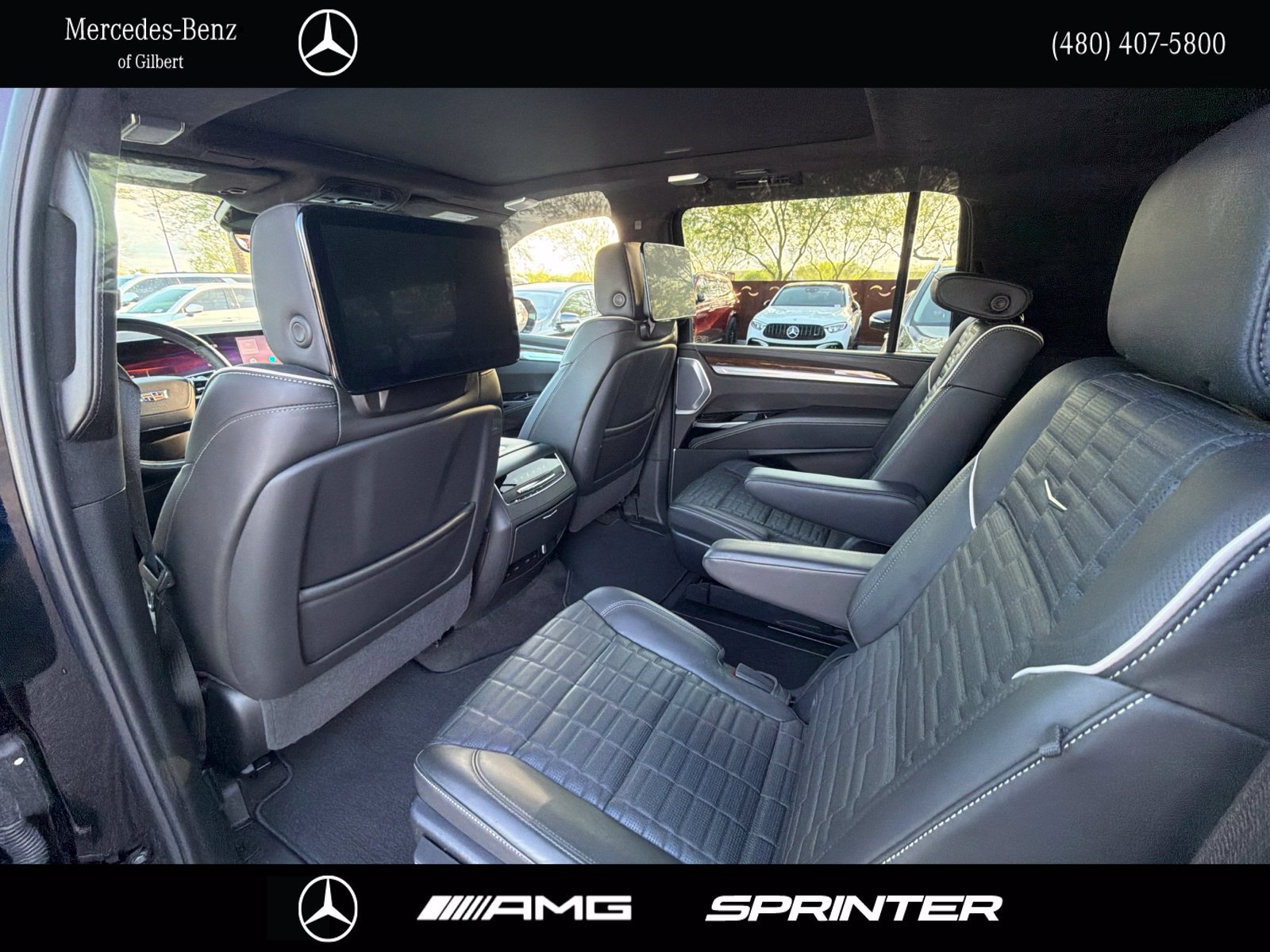 Used 2025 Cadillac Escalade ESV Sport Platinum AWD/4WD image 21