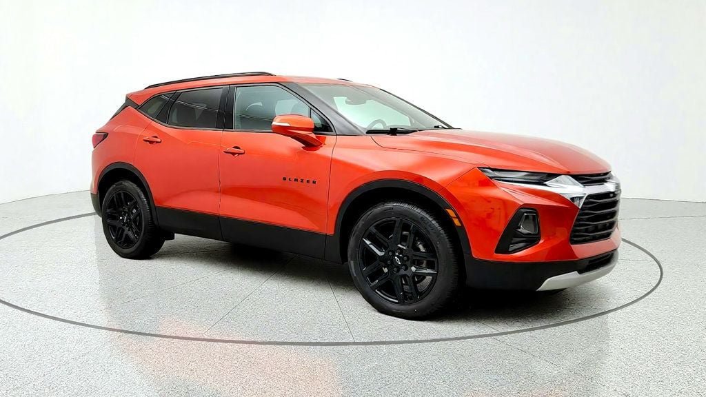 Used 2021 Chevrolet Blazer LT FWD image 3