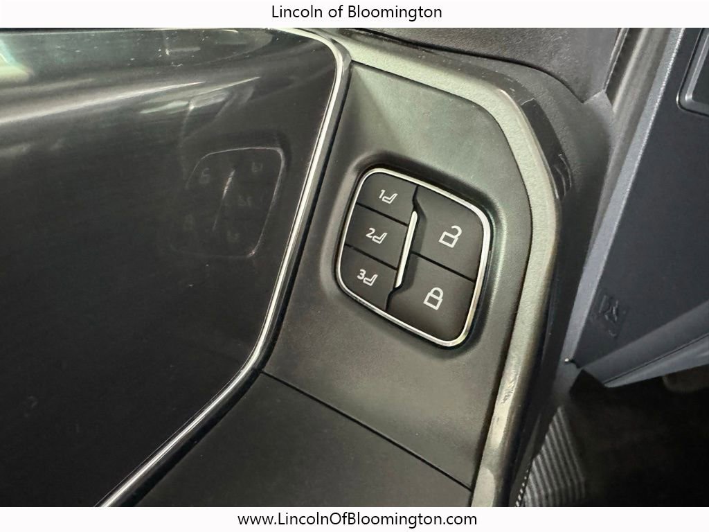 Used 2022 Ford F150 Lariat w/ Equipment Group 502A High image 37