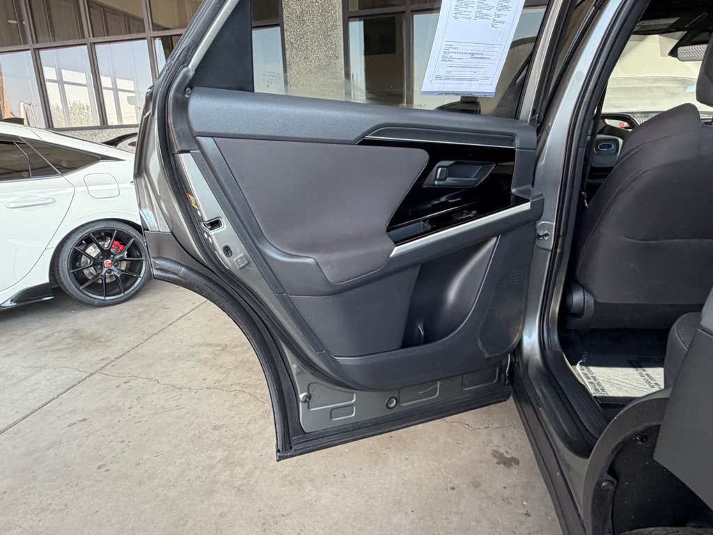 Used 2024 Subaru Solterra AWD/4WD image 22