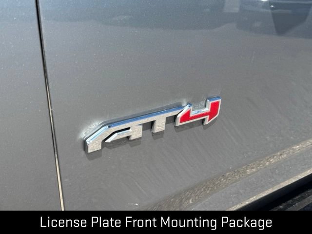 Used 2025 GMC Yukon AT4 w/ AT4 Premium Plus Package AWD/4WD image 12