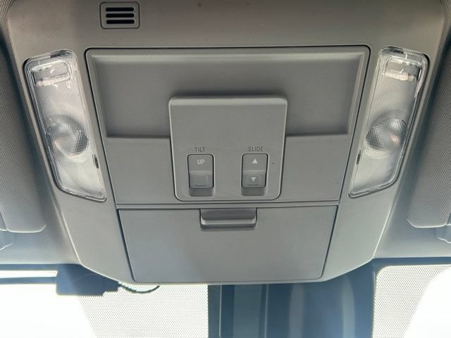 Used 2019 Toyota Tundra Platinum AWD/4WD image 71