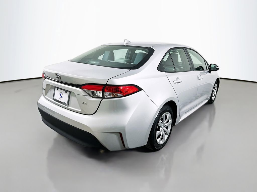 Used 2024 Toyota Corolla LE image 5