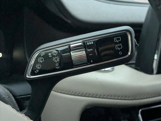 Used 2022 Lincoln Aviator Reserve w/ Equipment Group 201A image 7