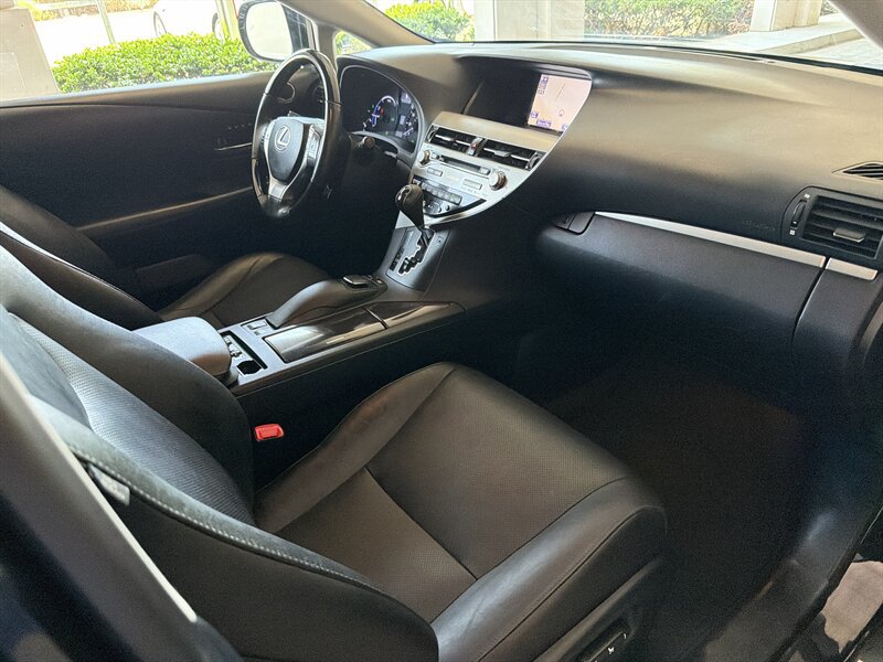Used 2013 Lexus RX 450h FWD w/ Navigation Pkg image 13