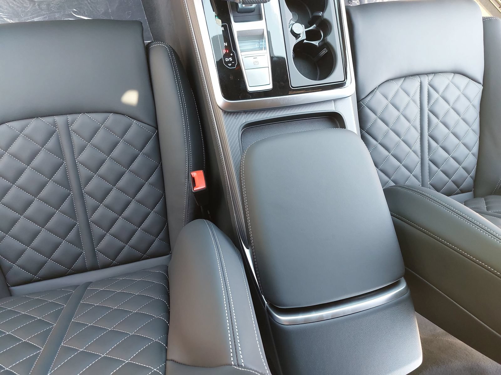 New 2026 Audi SQ8 Premium Plus AWD/4WD image 28