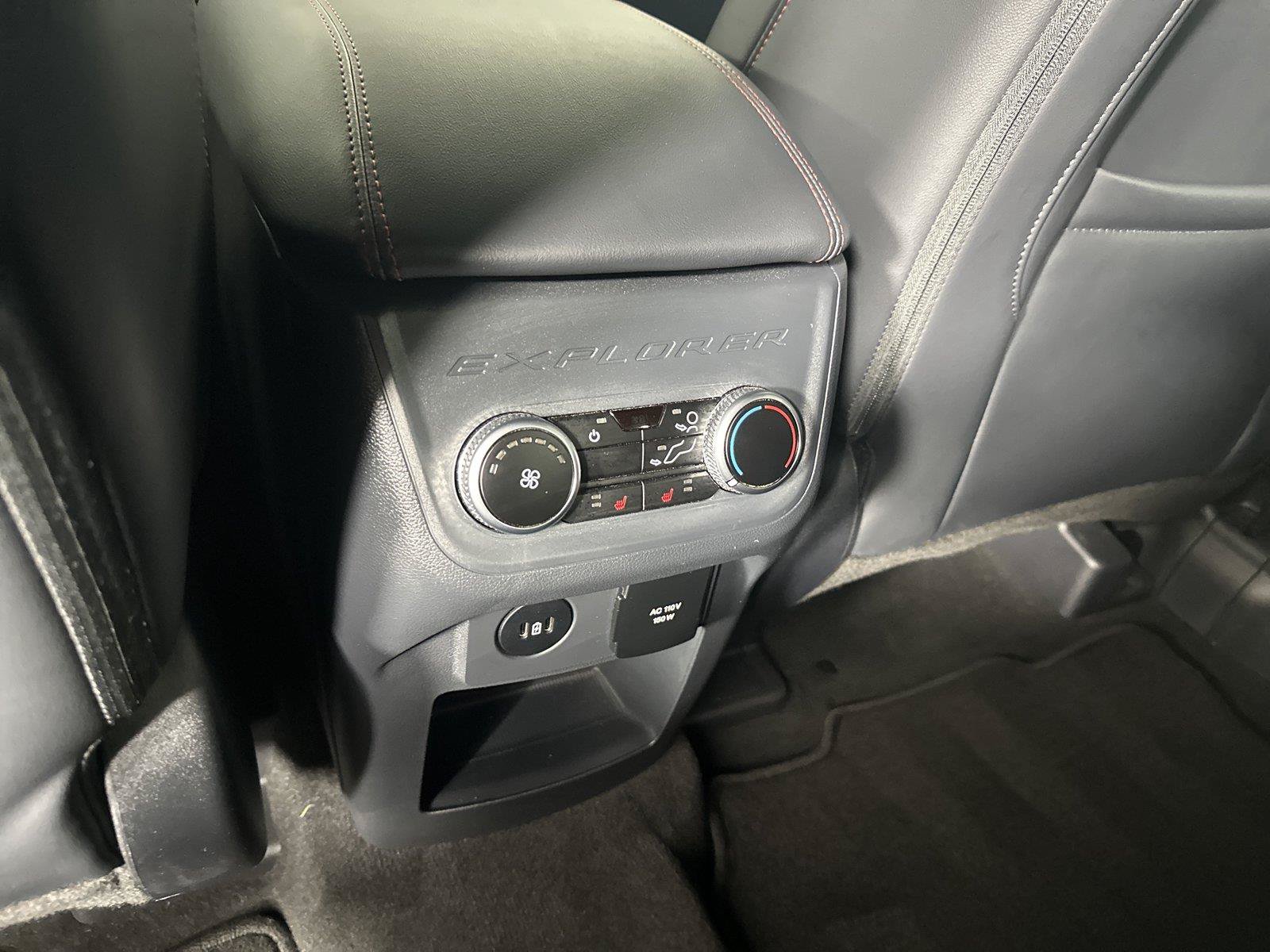 Used 2026 Ford Explorer ST-Line w/ Premium Package RWD image 27