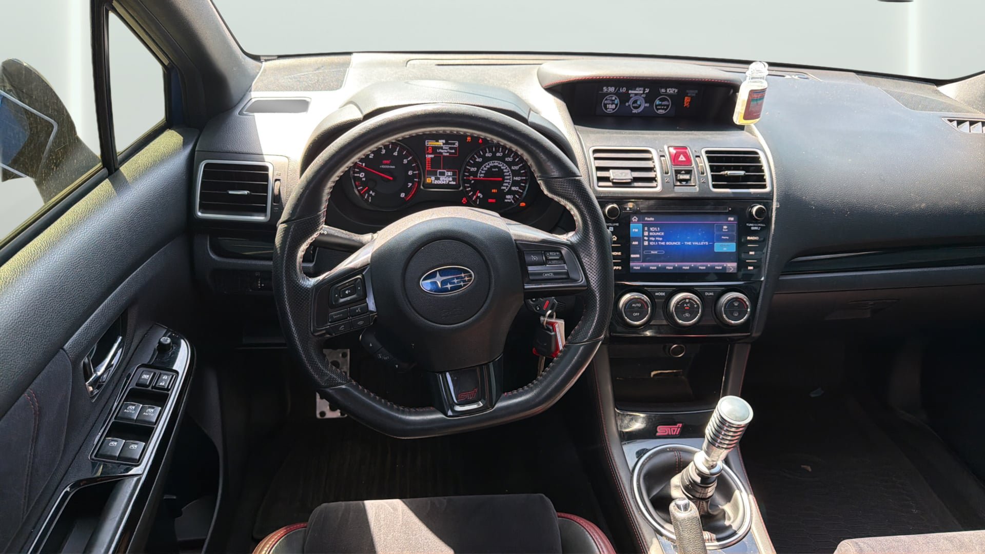 Used 2019 Subaru WRX STI AWD/4WD image 17