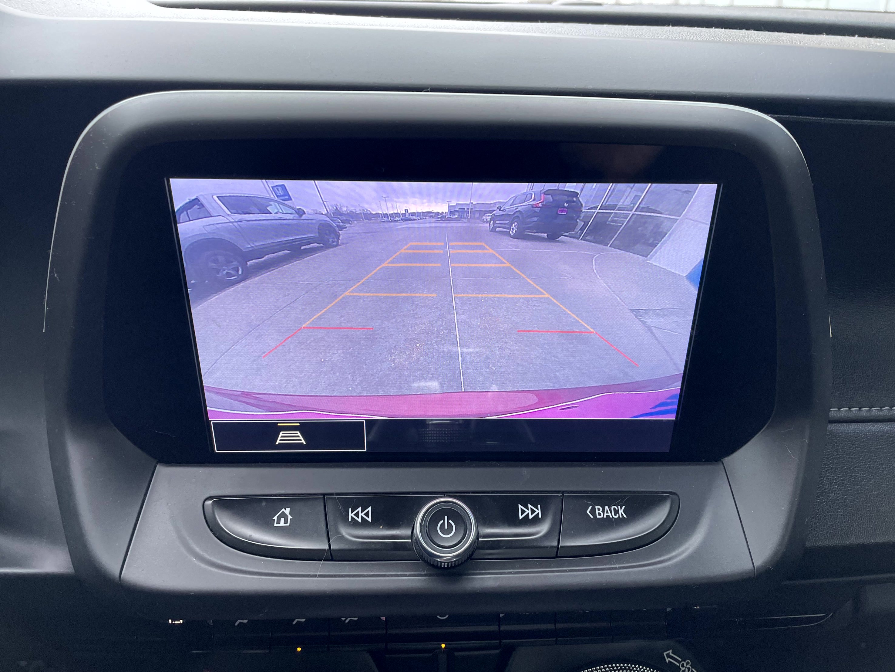 Used 2021 Chevrolet Camaro LT image 15