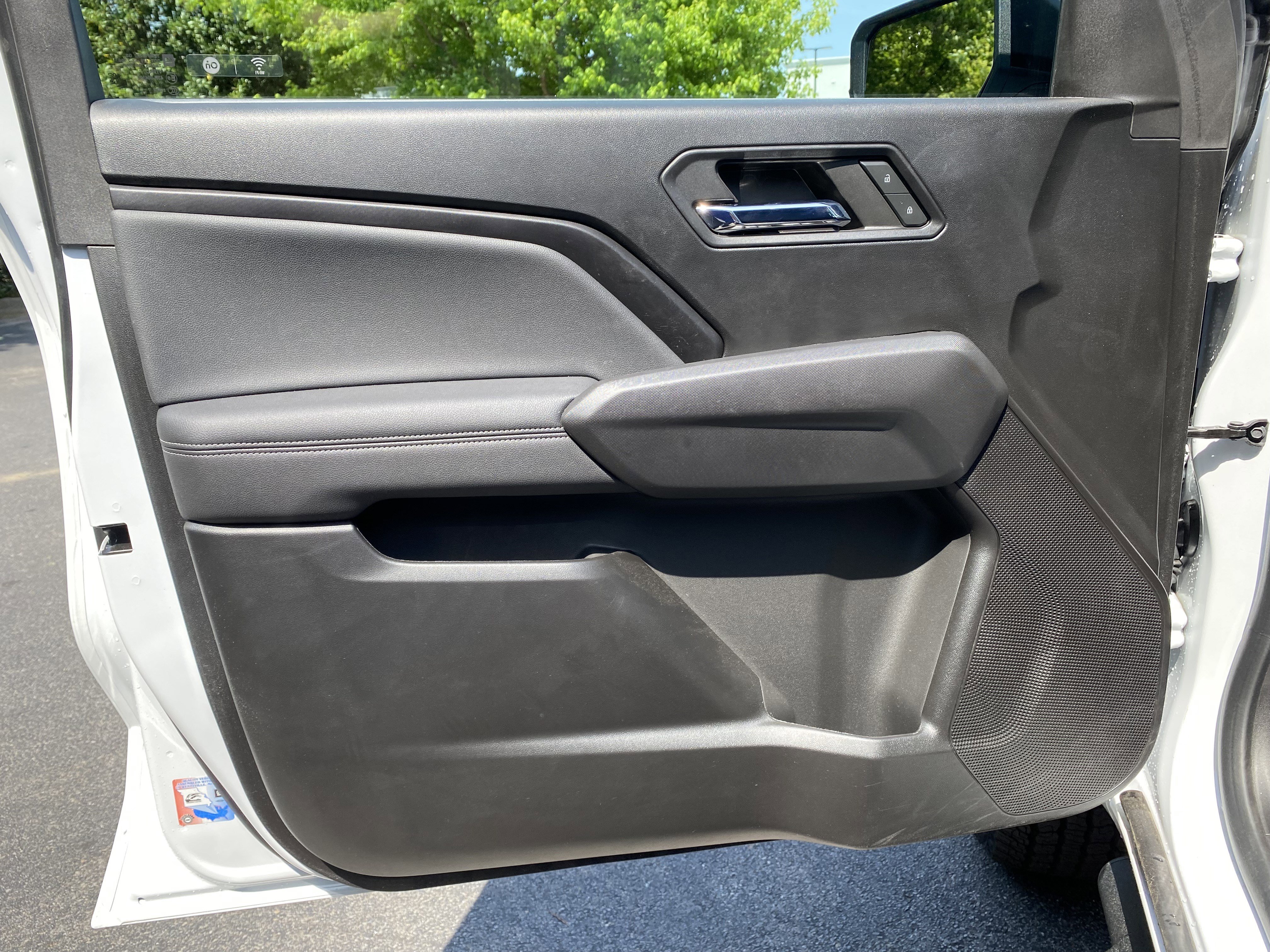 Used 2024 GMC Canyon Elevation w/ Convenience Package image 15