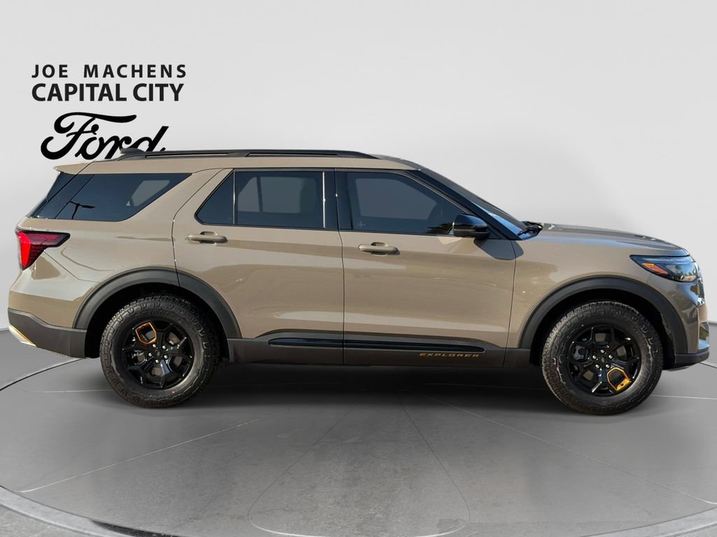 Used 2026 Ford Explorer Tremor w/ Tremor Convenience Package AWD/4WD image 3