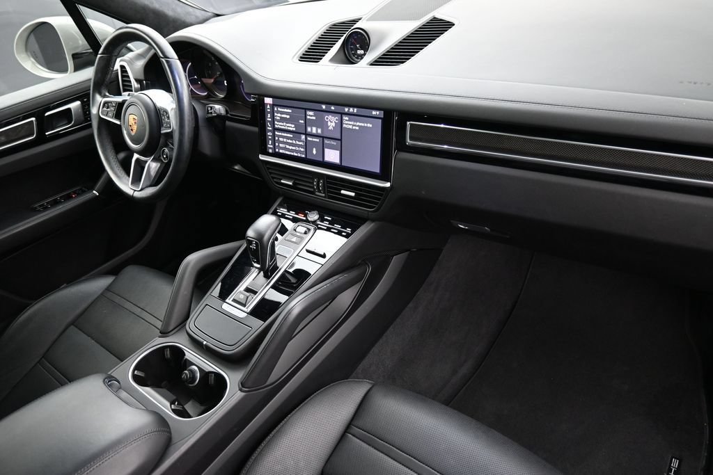 Certified 2021 Porsche Cayenne GTS AWD/4WD image 27