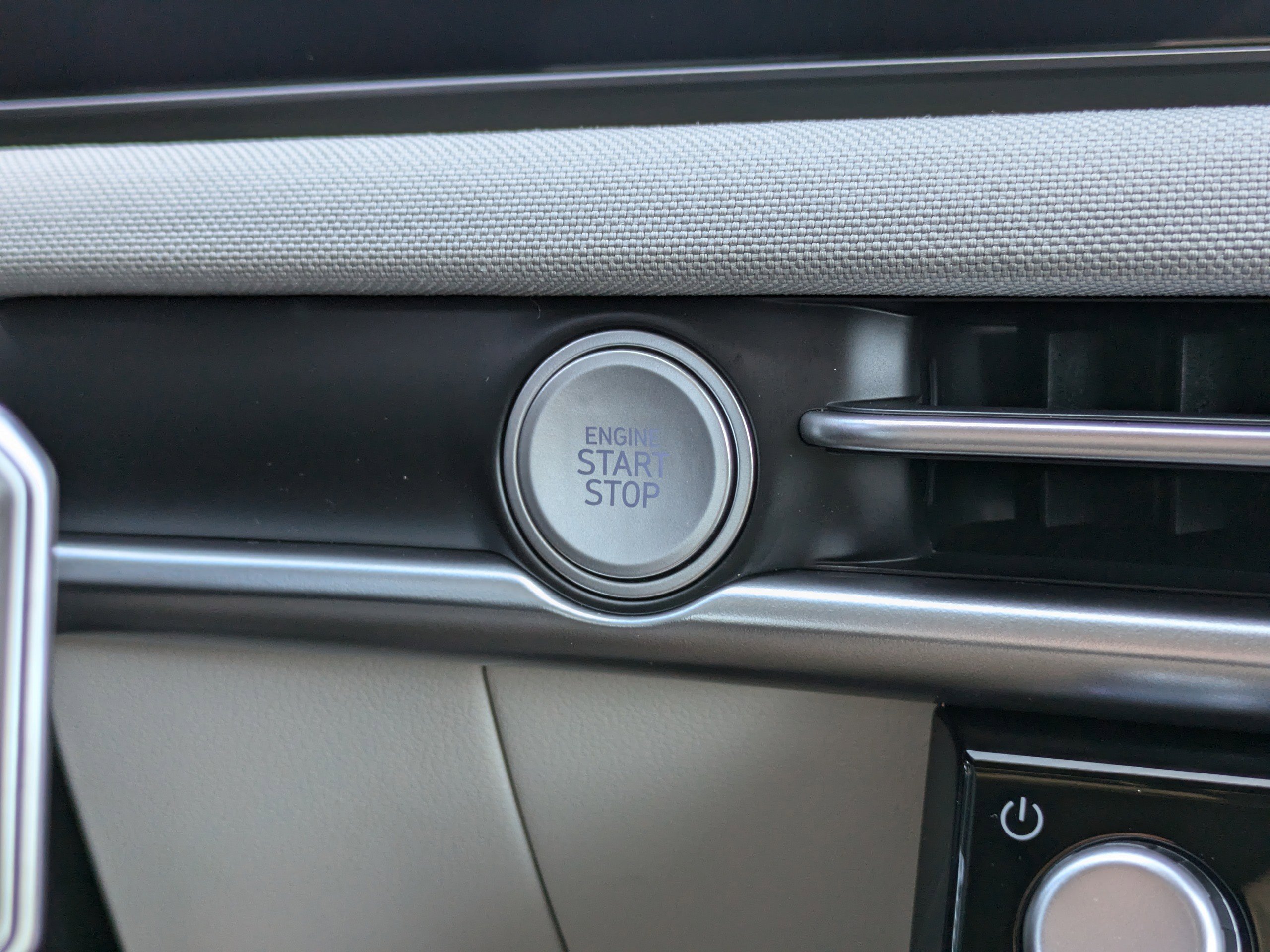 New 2026 Hyundai Tucson Limited image 27