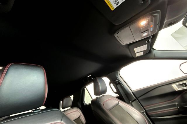 Used 2023 Ford Explorer ST-Line image 22