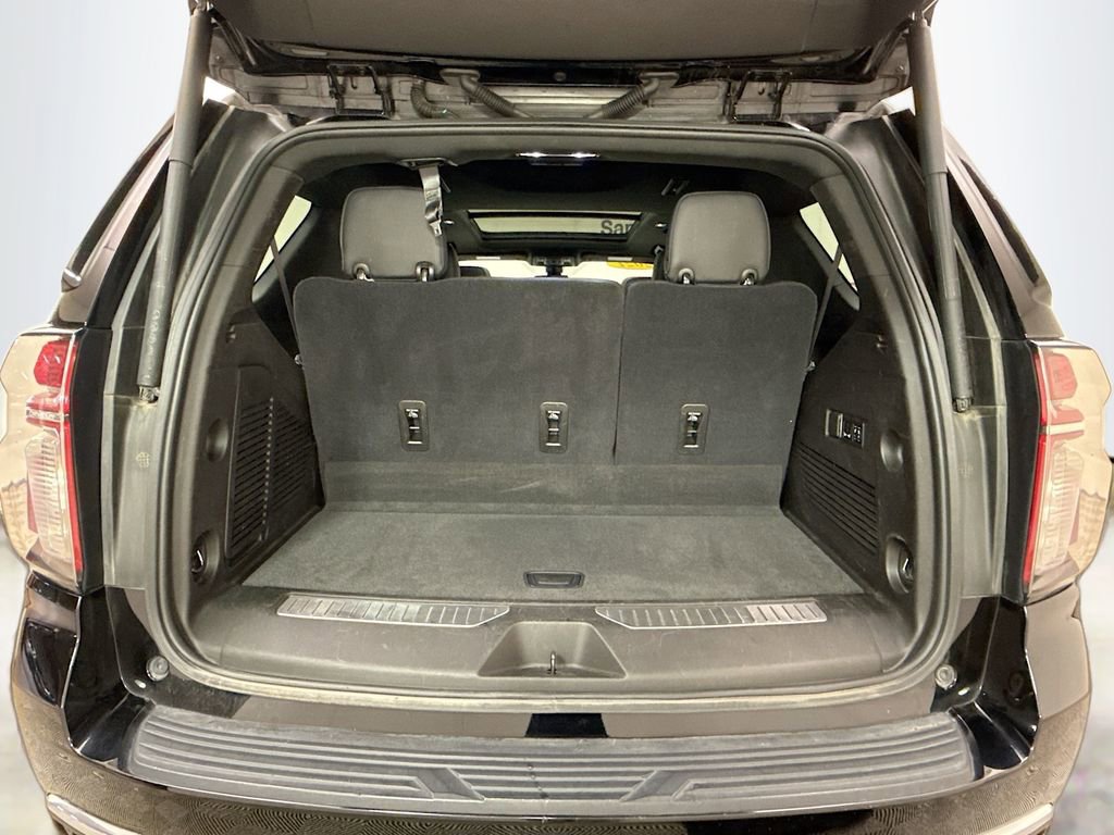 Used 2021 Chevrolet Tahoe High Country image 31