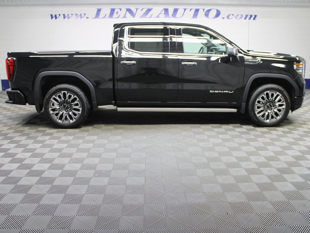 Used 2025 GMC Sierra 1500 Denali Ultimate image 2