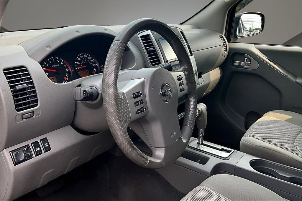 Used 2019 Nissan Frontier SV AWD/4WD image 18