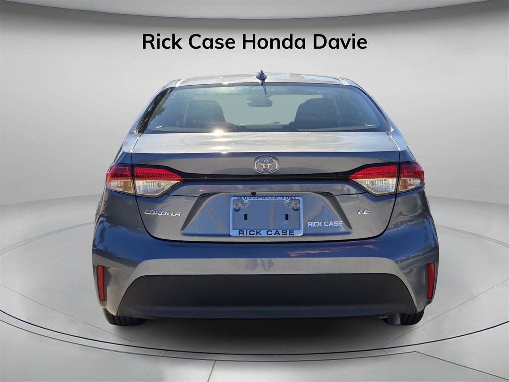 Used 2024 Toyota Corolla LE image 6