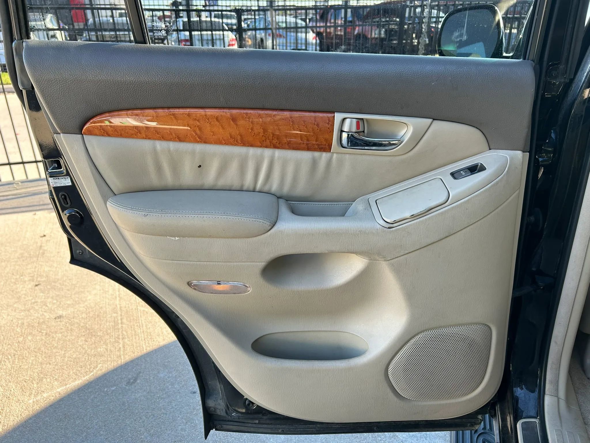 Used 2006 Lexus GX 470 image 19