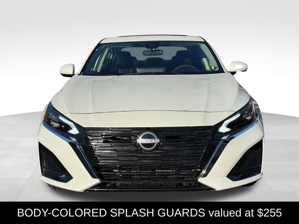 New 2025 Nissan Altima 2.5 SL image 8