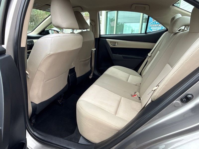 Used 2014 Toyota Corolla LE FWD image 14