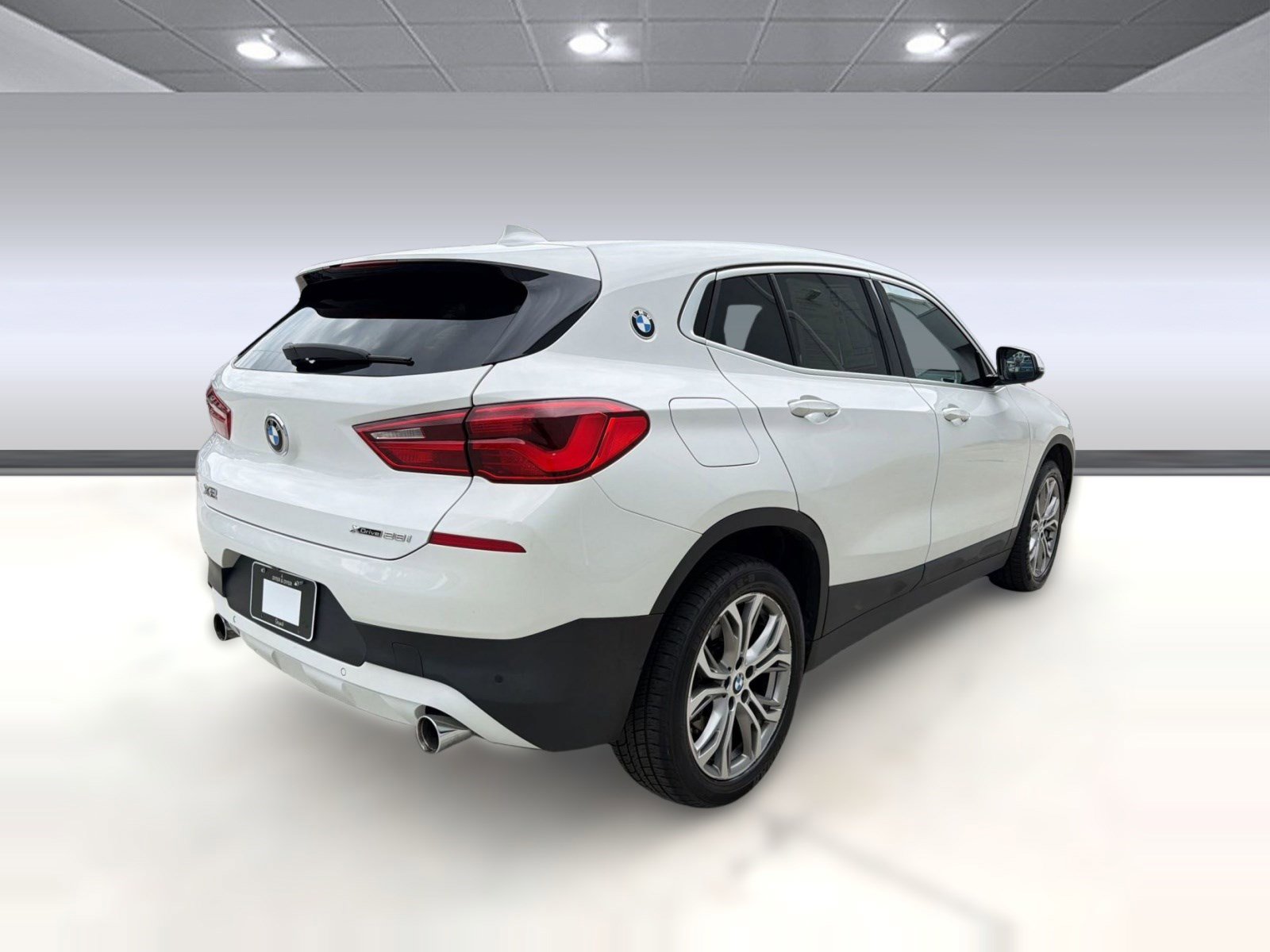 Used 2018 BMW X2 xDrive28i w/ Convenience Package AWD/4WD image 9