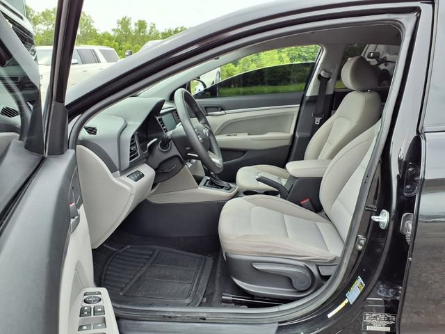 Used 2019 Hyundai Elantra SEL FWD image 39