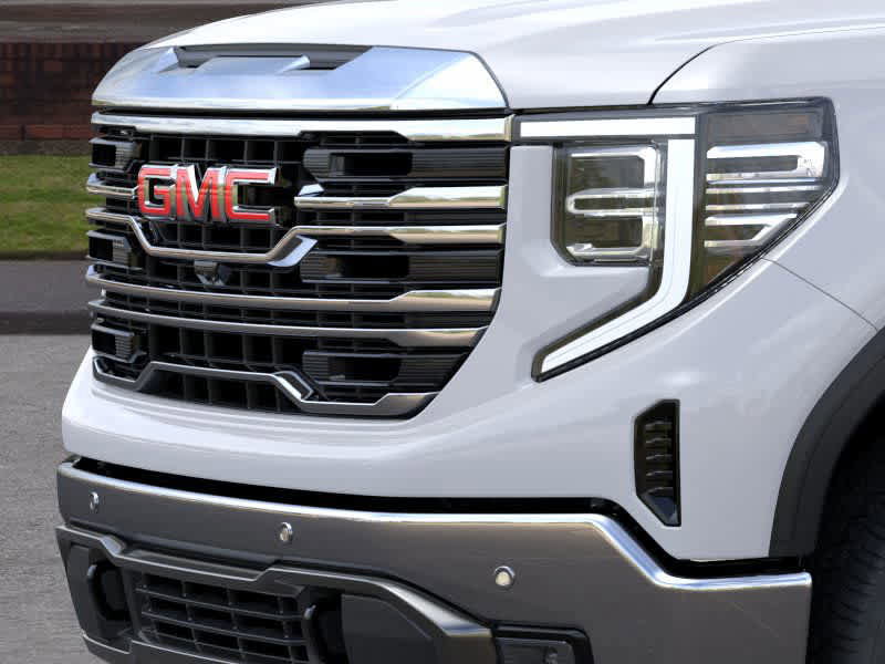 New 2026 GMC Sierra 1500 SLT image 13