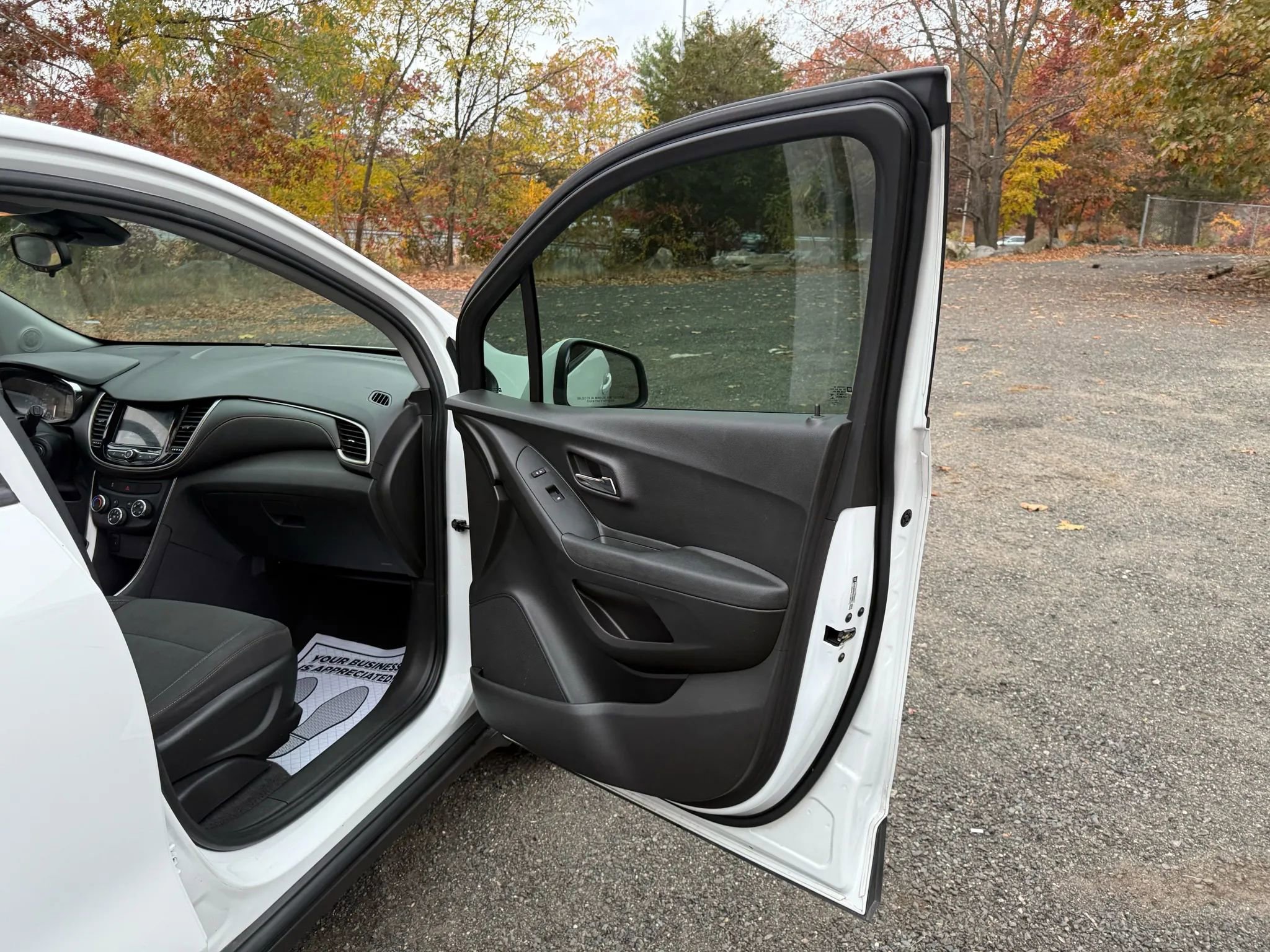 Used 2019 Chevrolet Trax LS image 15