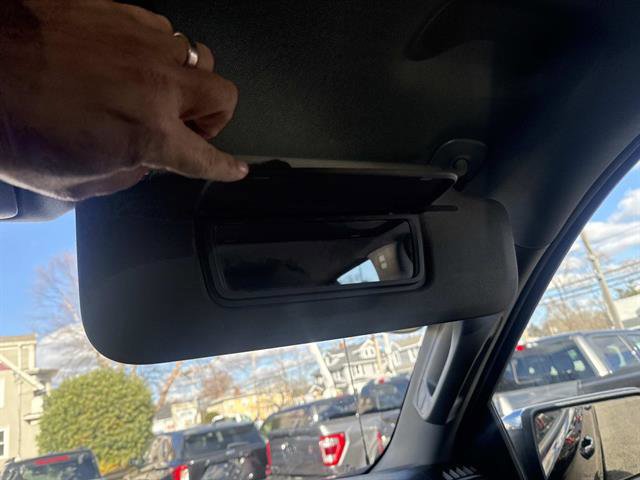 Used 2021 Chevrolet Silverado 1500 LT image 26