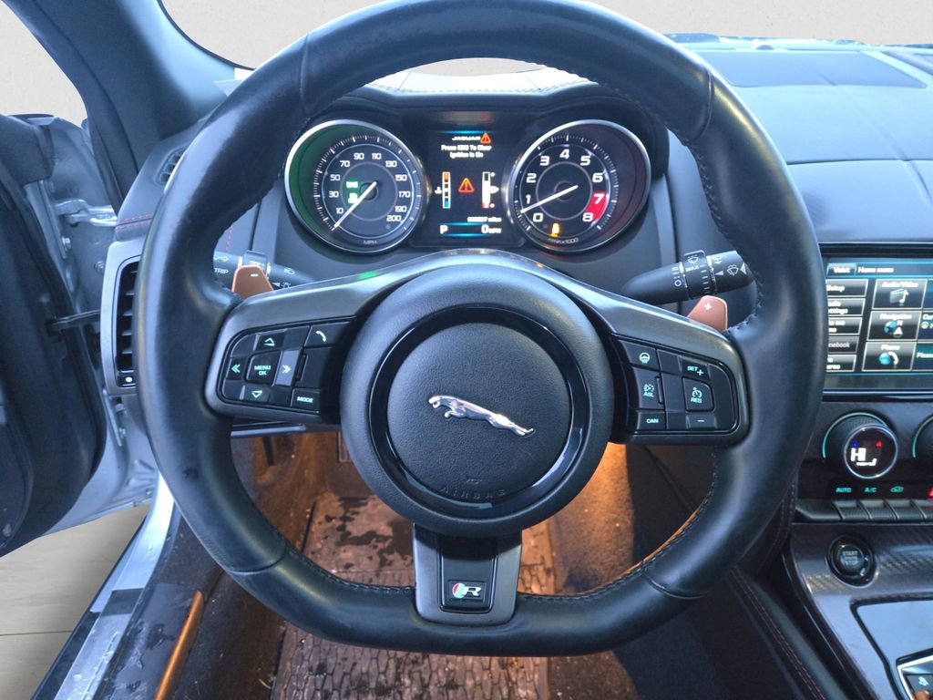 Used 2015 Jaguar F-TYPE R image 13