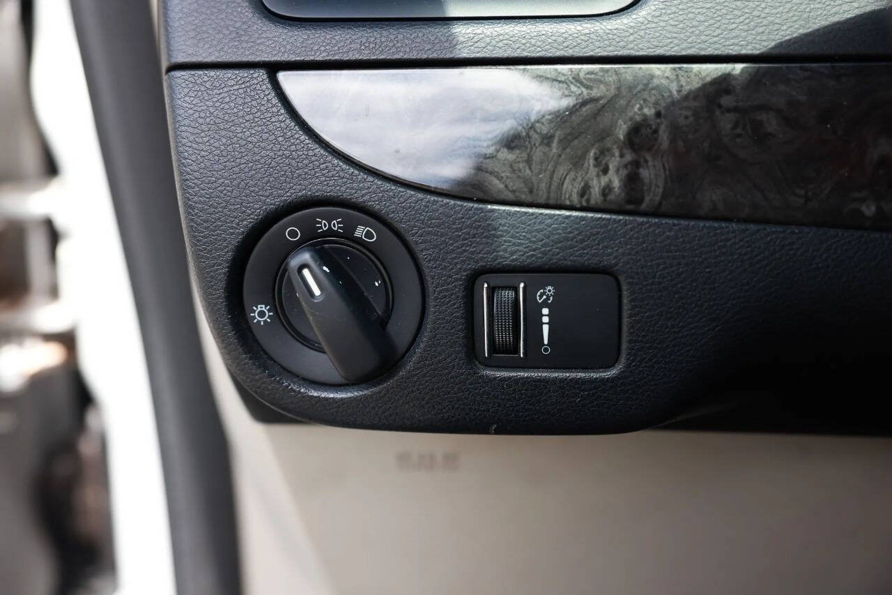 Used 2014 Dodge Grand Caravan SE w/ Quick Order Package 29E SE FWD image 15