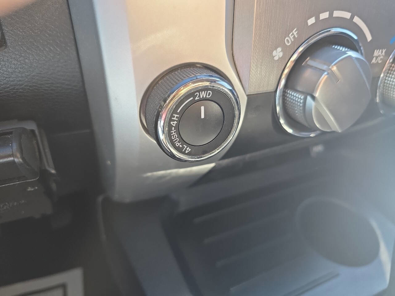 Used 2015 Toyota Tundra SR5 w/ TRD Off Road Package image 23