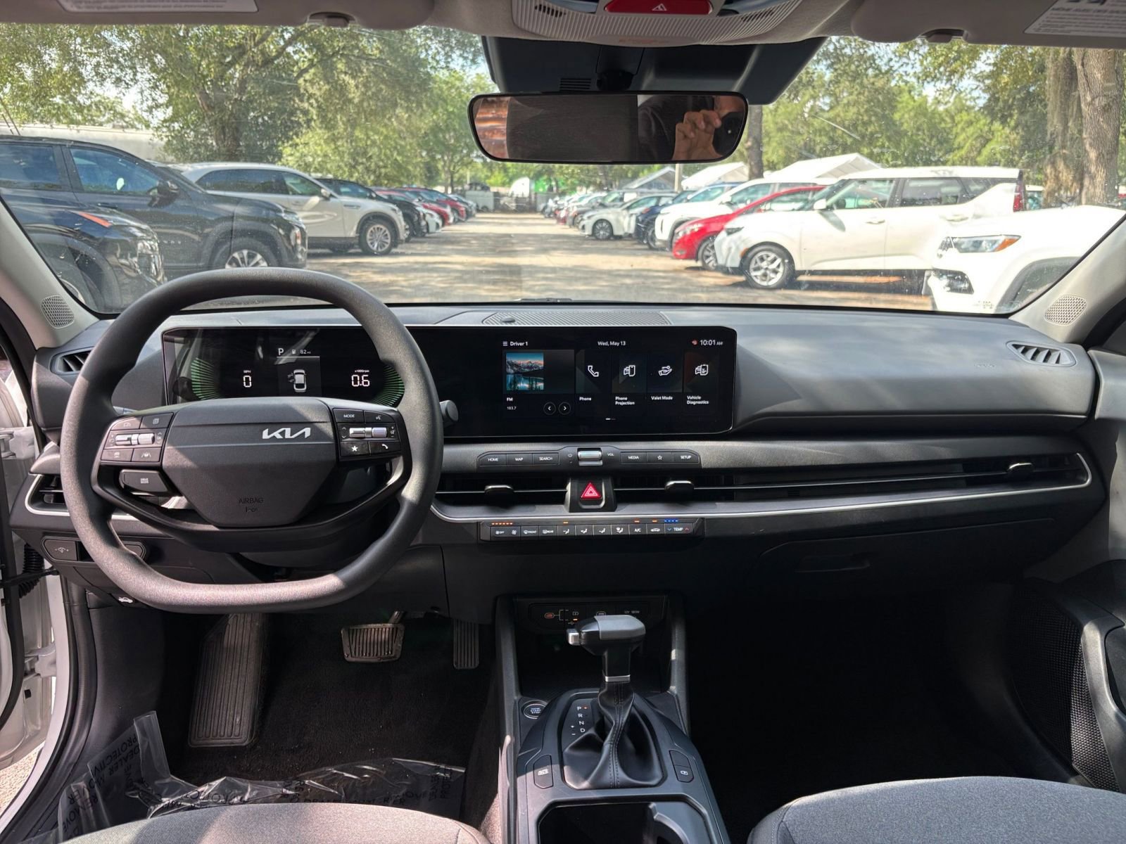 Used 2025 Kia K4 FWD image 32