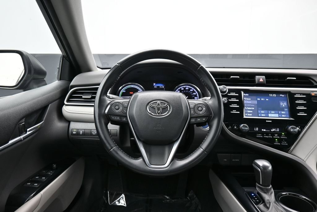 Used 2020 Toyota Camry SE FWD image 43