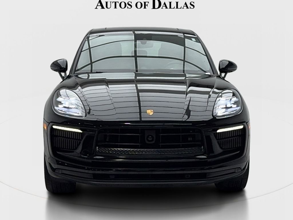 Used 2023 Porsche Macan S image 2