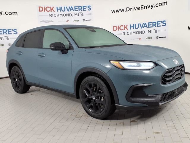 Used 2024 Honda HR-V Sport image 3