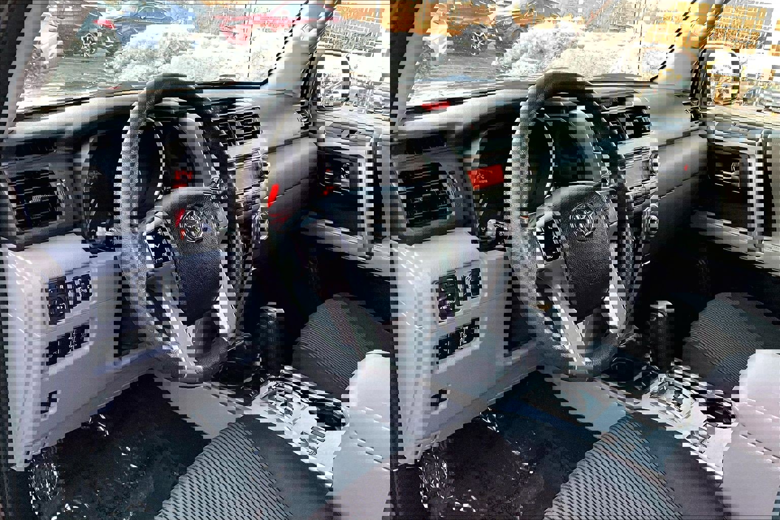 Used 2012 Toyota 4Runner SR5 w/ Convenience Pkg image 13