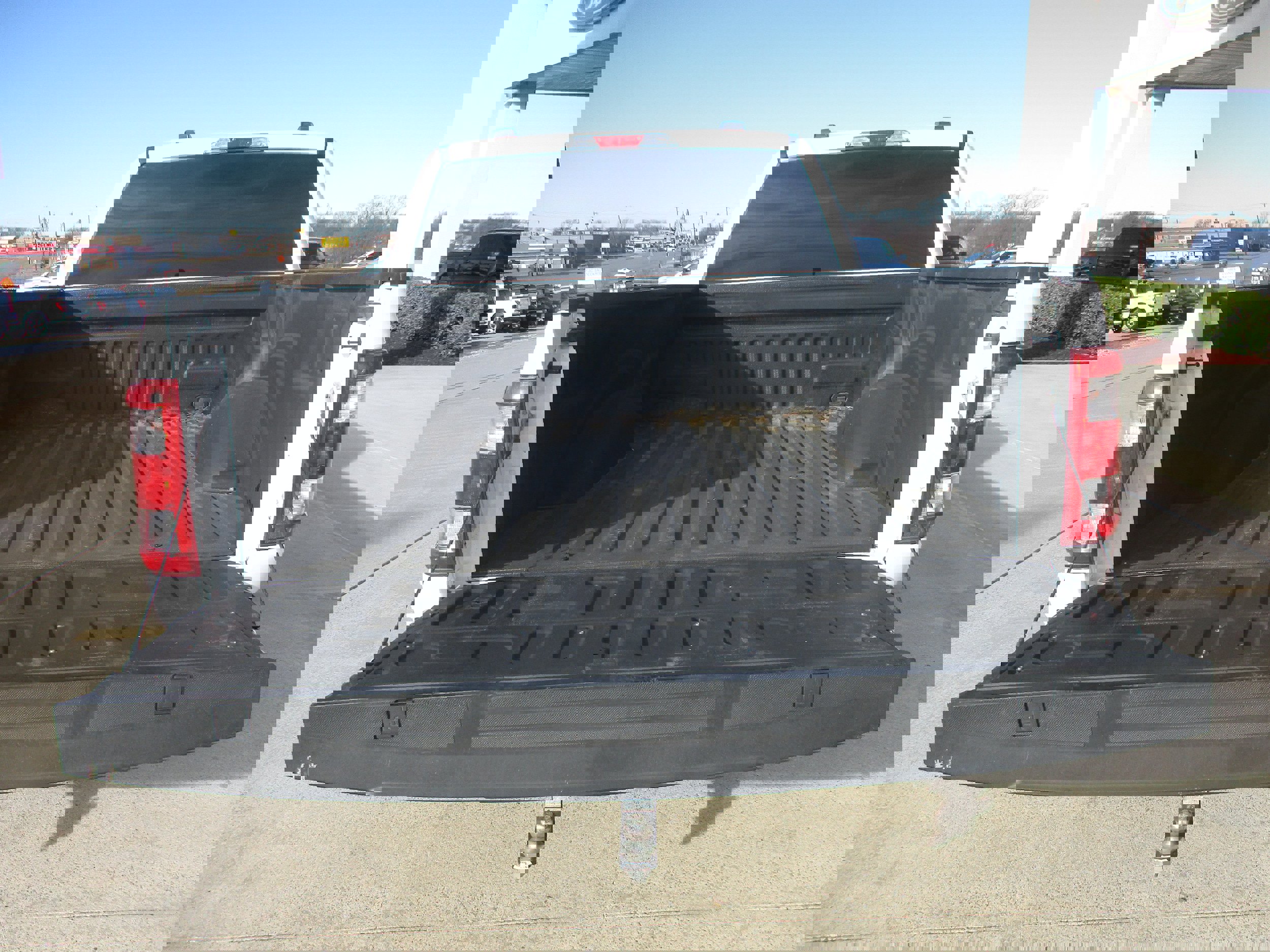 Used 2022 Ford F150 XL w/ FX4 Off-Road Package image 9