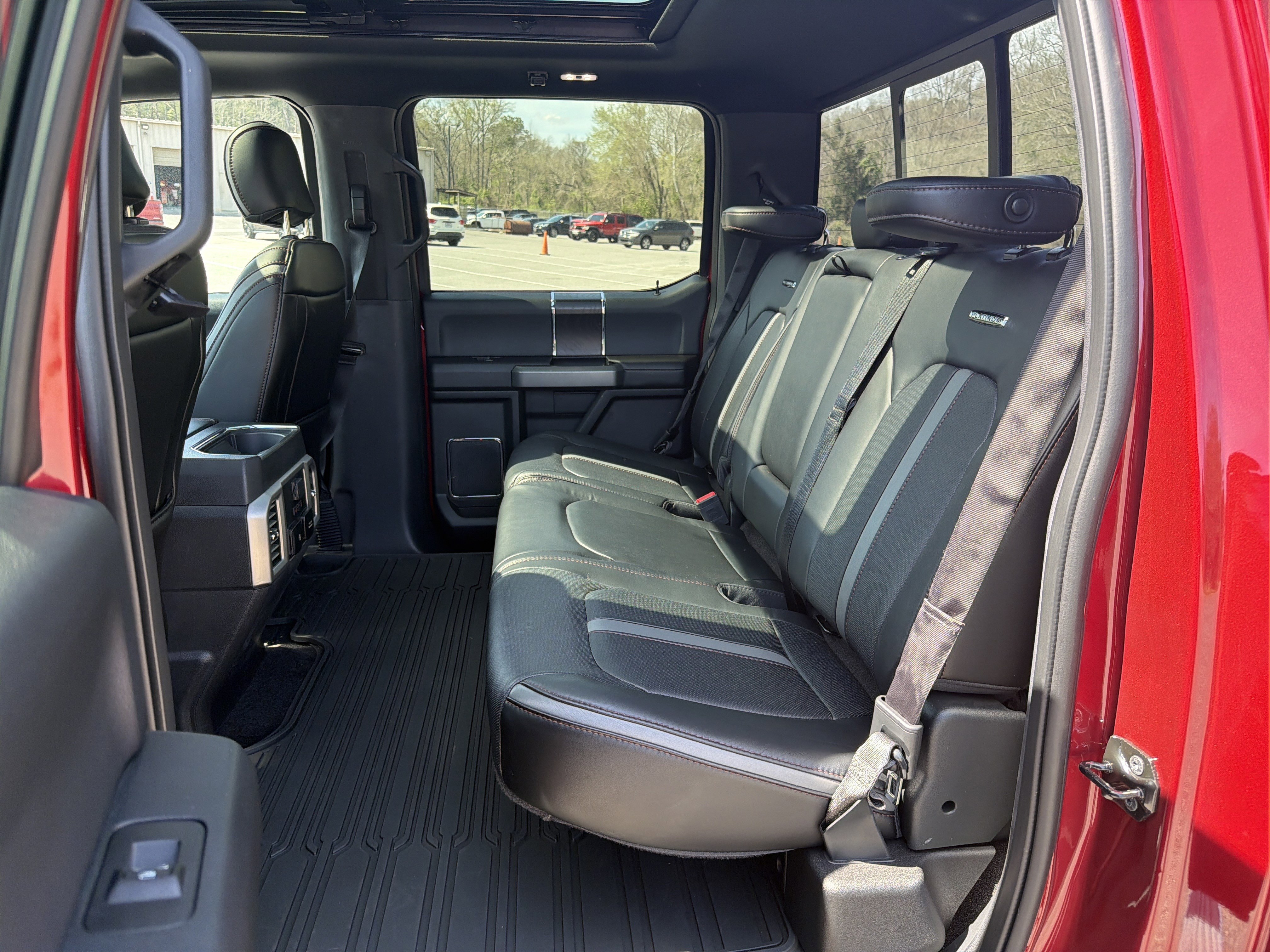 Used 2018 Ford F150 Platinum w/ Equipment Group 701A Luxury image 24