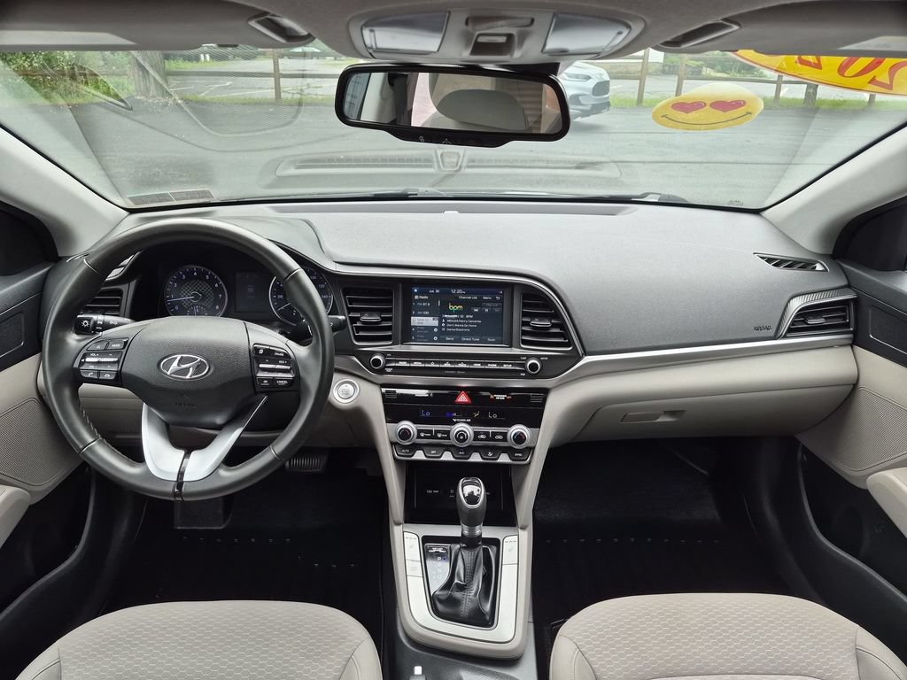 Used 2020 Hyundai Elantra Value Edition FWD image 9