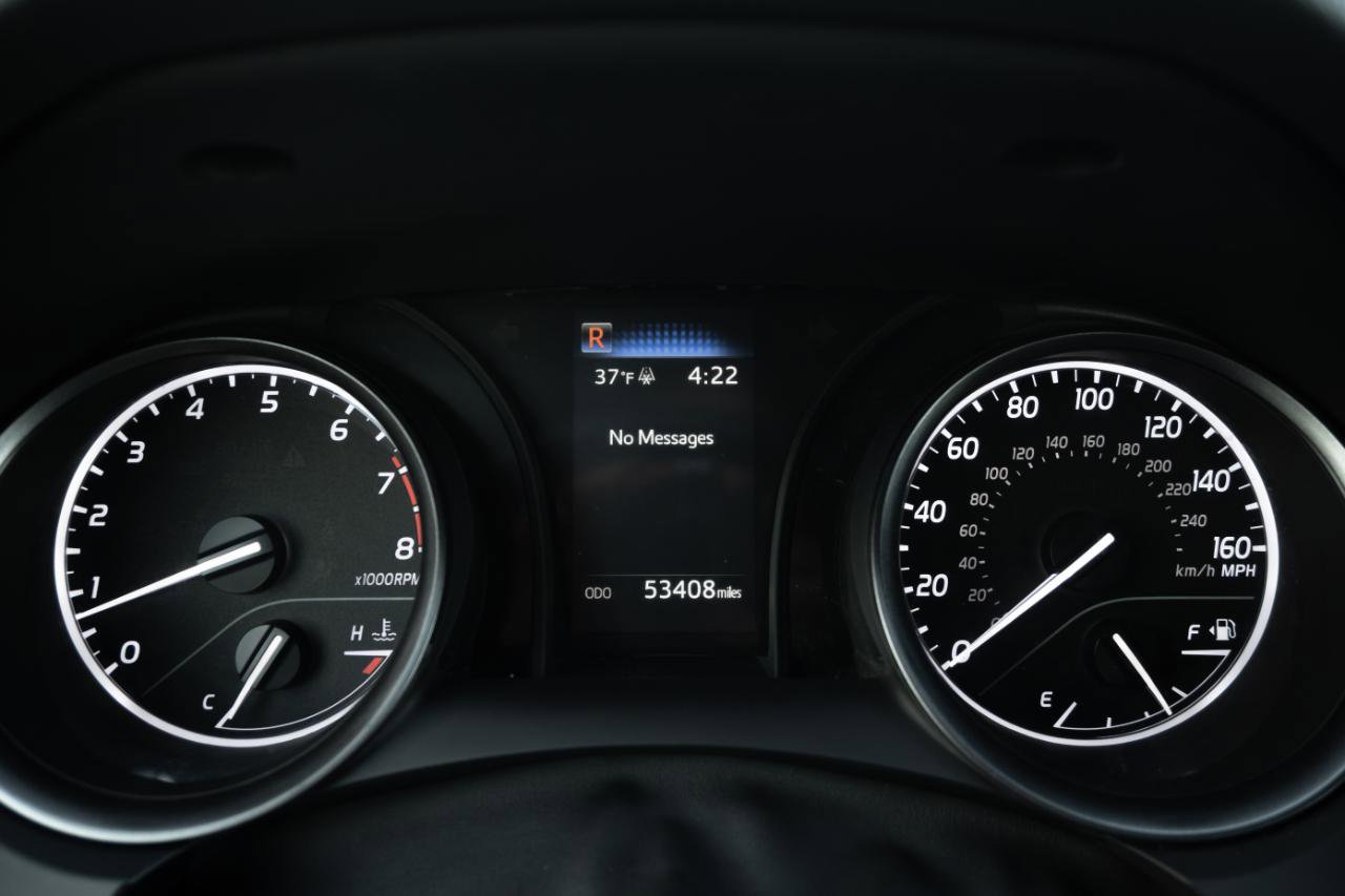 Used 2024 Toyota Camry SE image 25