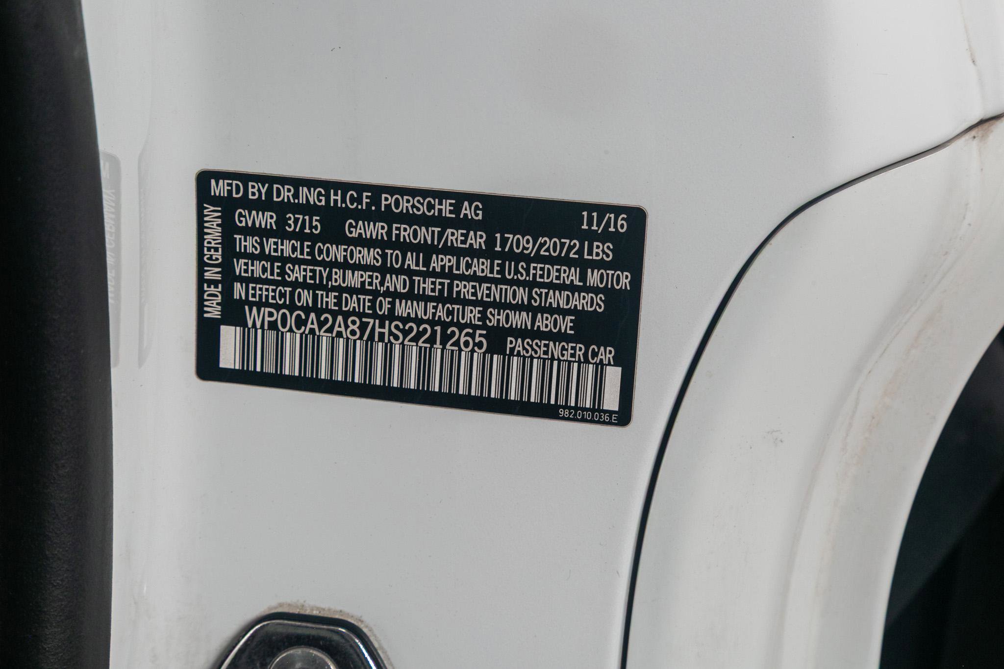 Used 2017 Porsche 718 Boxster RWD image 37