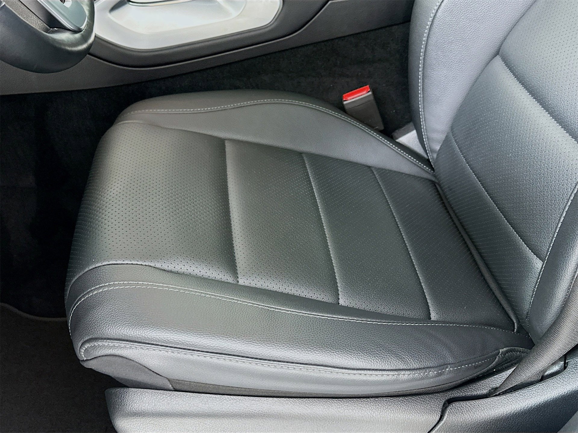 Used 2022 Mercedes-Benz GLE 350 4MATIC image 21